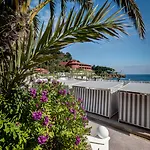 Monte-carlo Hotel 5*