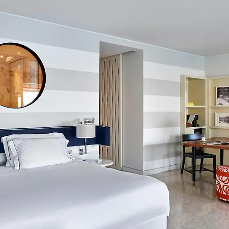 Hotel Monte-carlo 5*