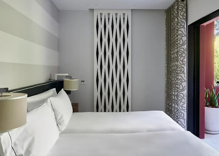 Monte-carlo Hotel 5*