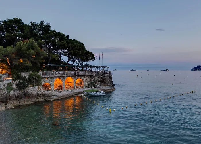 Monte-carlo Hotel 5*